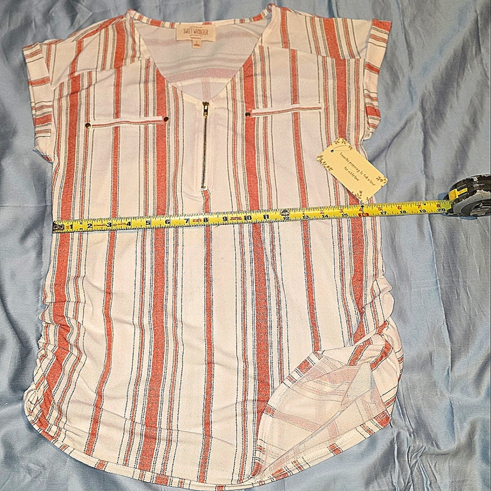 NWT small maternity blouse